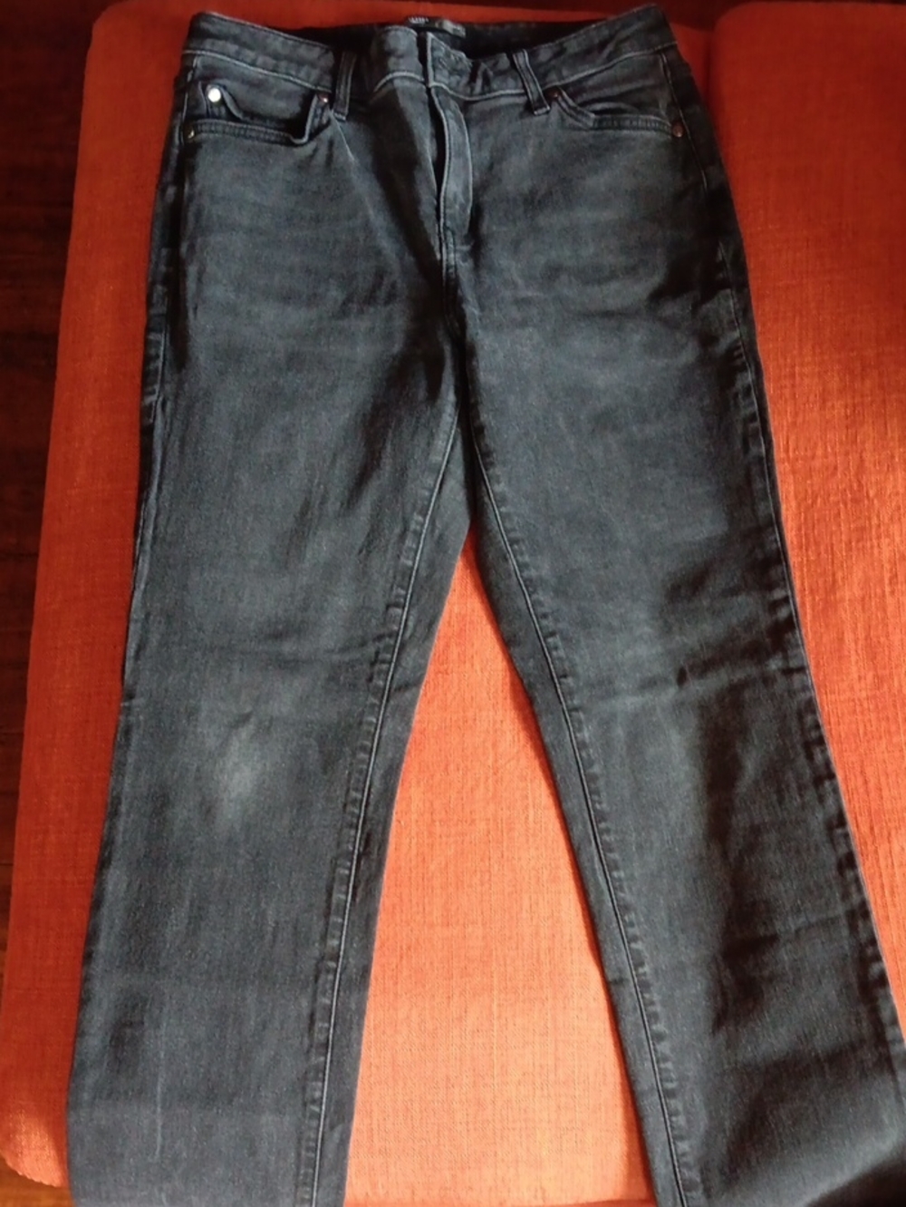 Vera Wang Black Straight-Leg Jeans